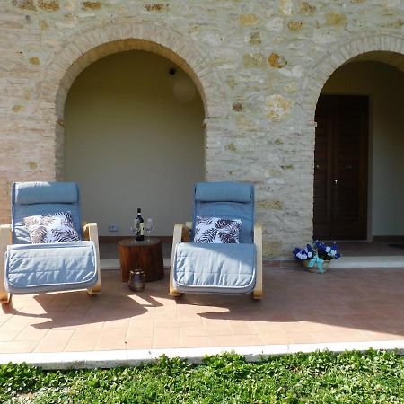 Casa Vacanze Senesi San Gimignano Exterior photo