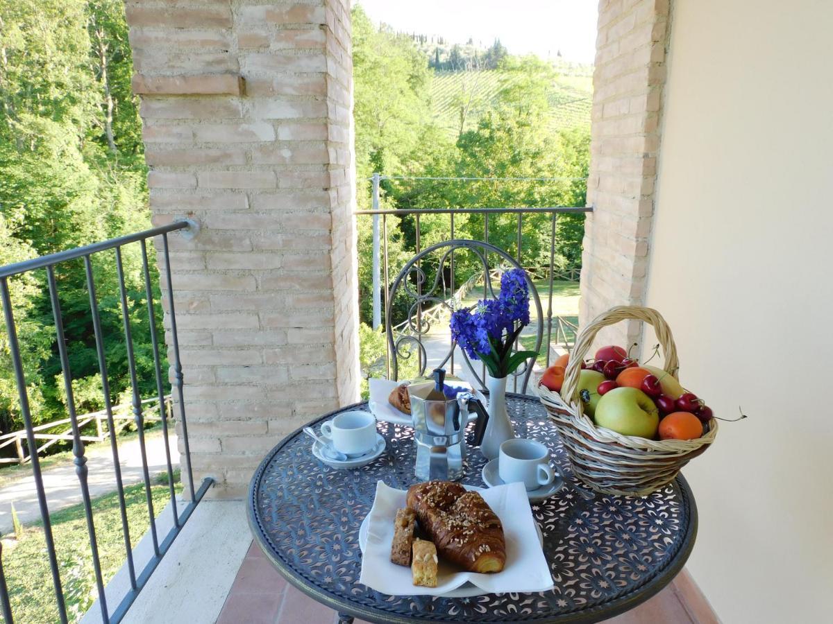 Casa Vacanze Senesi San Gimignano Exterior photo
